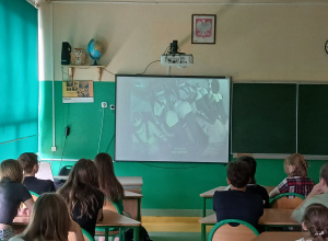 POLAK MELDUJE Z ORBITY